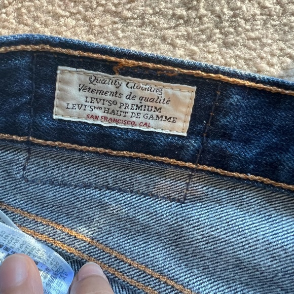 Levi’s premium 501 straight jeans in washed navy color. 28x30 - Picture 2 of 6